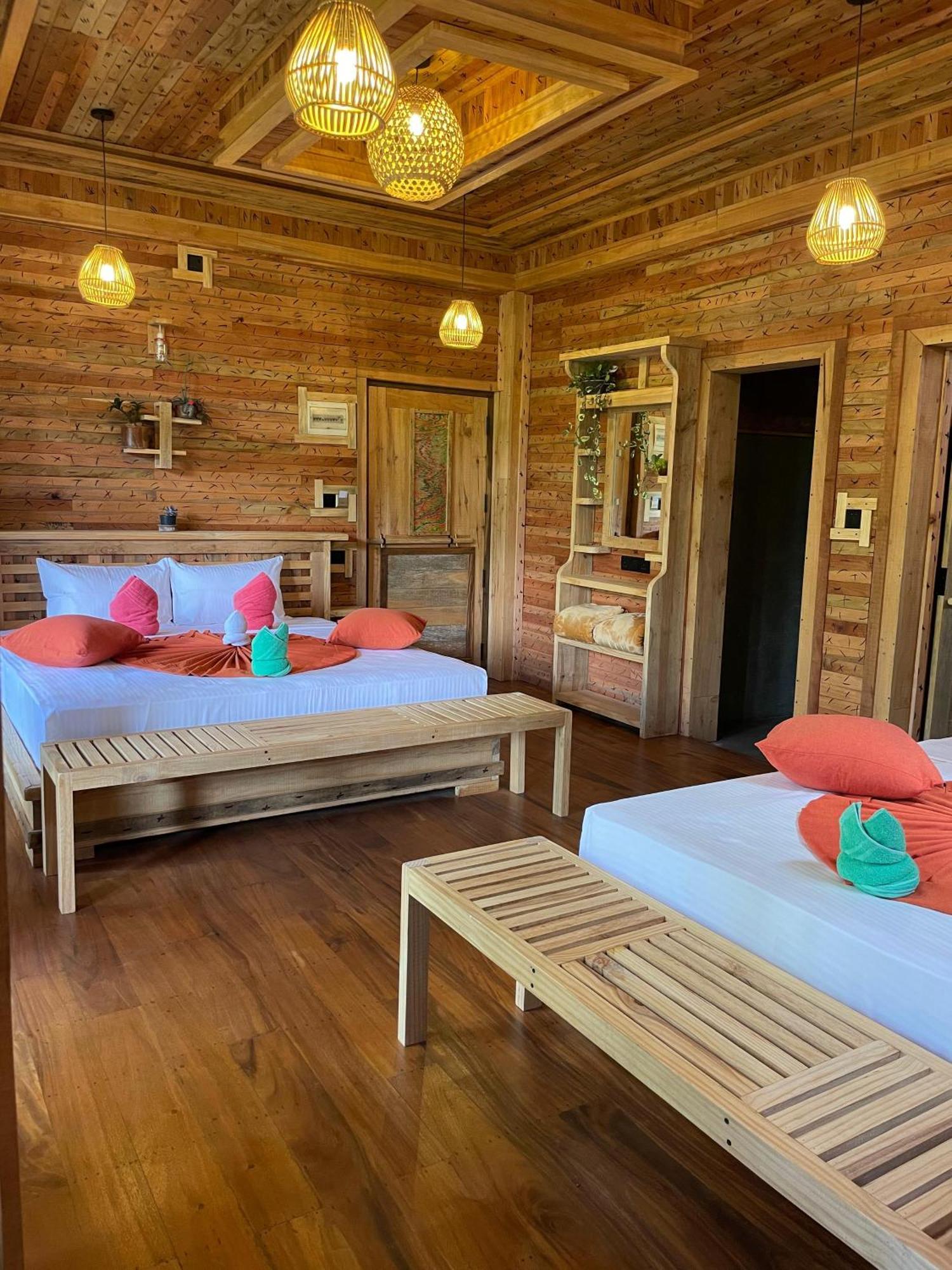 Hotel Winwood Ella Exteriér fotografie